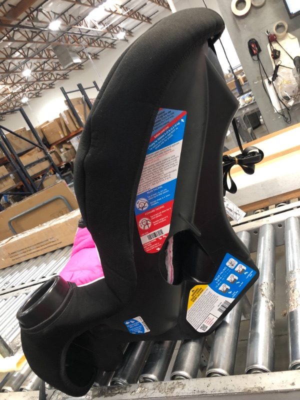 Photo 1 of Disney Apt 50 Convertible Car Seat in Minnie