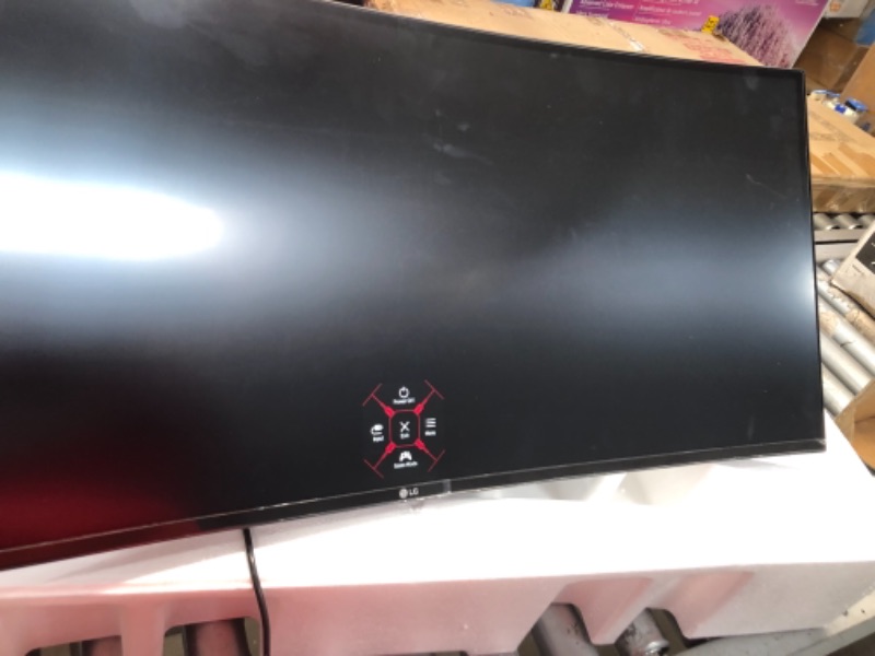 Photo 2 of LG 34GP83A-B 34 Inch 21: 9 UltraGear Curved QHD (3440 x 1440) 1ms Nano IPS Gaming Monitor with 160Hz and G-SYNC Compatibility - Black (34GP83A-B)
