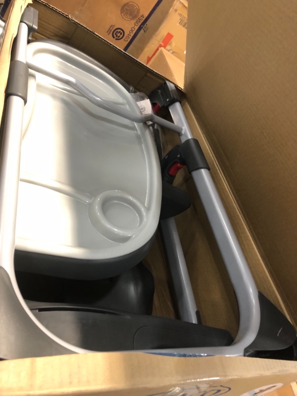 Photo 1 of Graco DuoDiner LX High Chair, Metropolis

//missing seat cover 