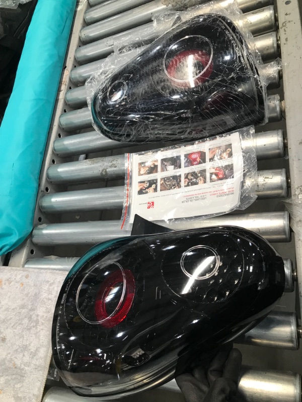 Photo 2 of  Black LED Tail Lamp - Pair,,  22.6 x 14.5 x 8.2 inches  LEDT-344C, CB, CR, CS
 instructions 00-05 monte carlo