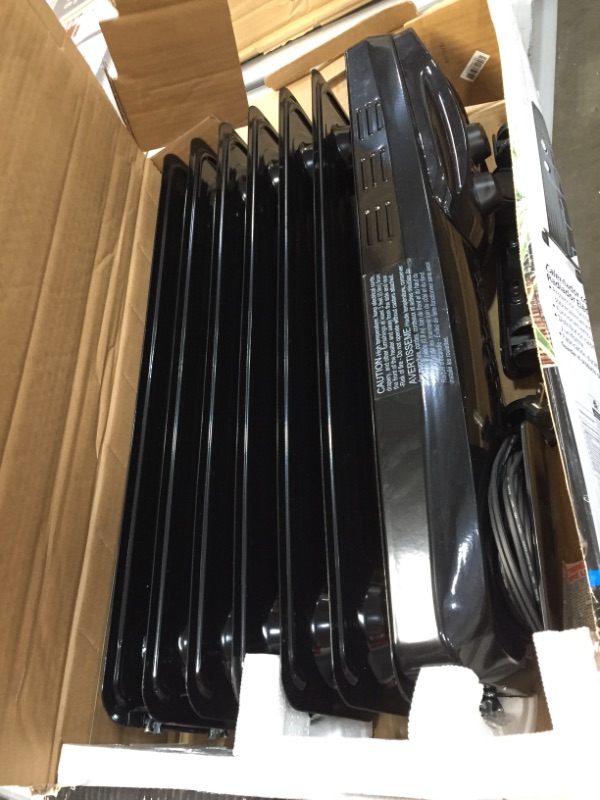 Photo 3 of Mainstays 1500W Mechanical Oil Filled Electric Radiator Heater, WSH07O2ABB, Black
