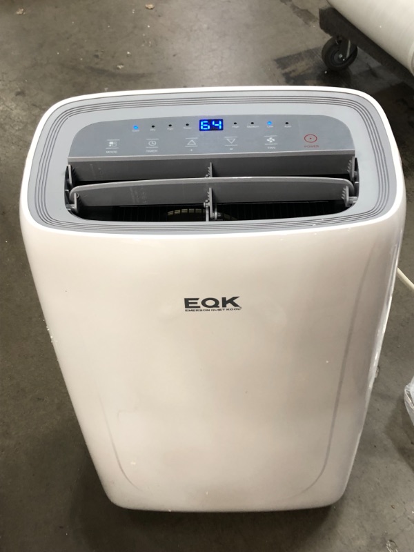 Photo 2 of Emerson Quiet Kool 3 in 1 Portable Air Conditioner, Dehumidifier & Fan with Remote Control, EAPC6RC1 TESTED AND FUNCTIONS
