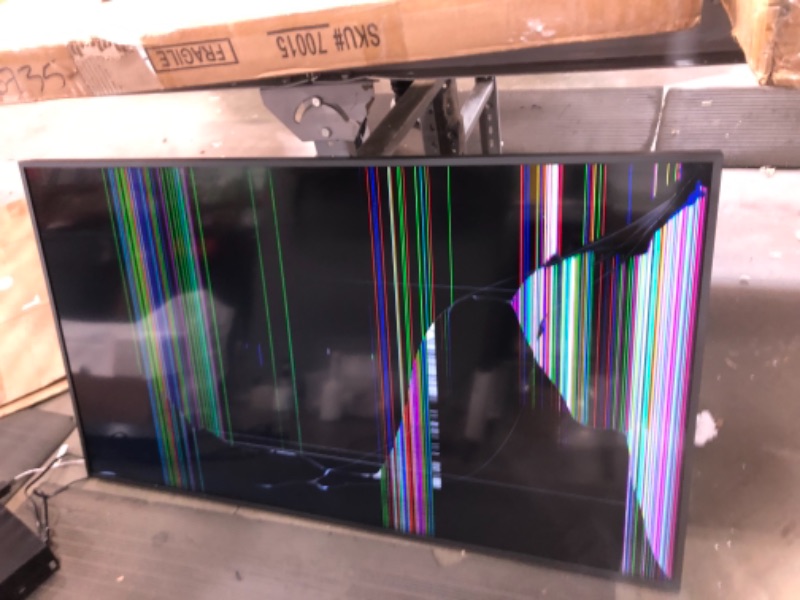 Photo 1 of SAMSUNG 55-Inch Class Frame Series - 4K Quantum HDR Smart TV with Alexa Built-in (QN55LS03AAFXZA, 2021 Model) ****CRACKED SCREEN