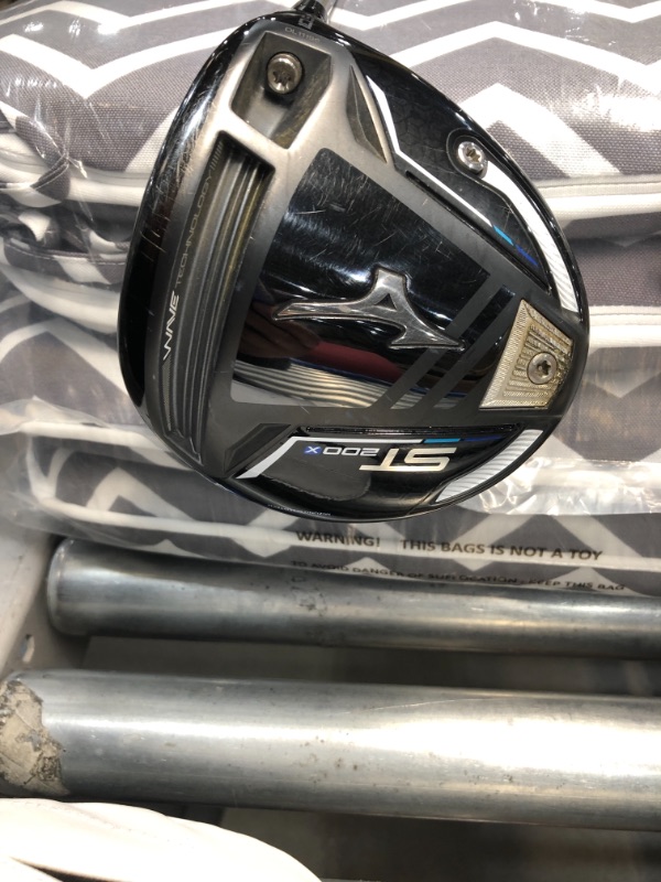 Photo 2 of 2020 Mizuno ST200X Driver (Right-Handed Golf Clubs - Regular Flex)
