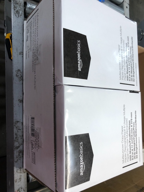 Photo 2 of 
Amazon Basics Multipurpose Copy Printer Paper - White, 8.5 x 11 Inches, 8 Ream Case (4,000 Sheets)
