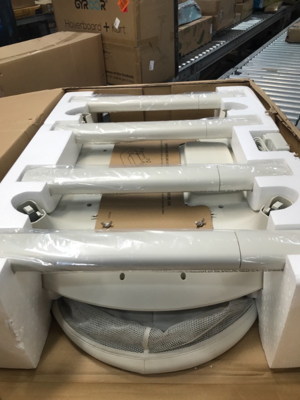 Photo 1 of 4moms mamaRoo sleep bassinet