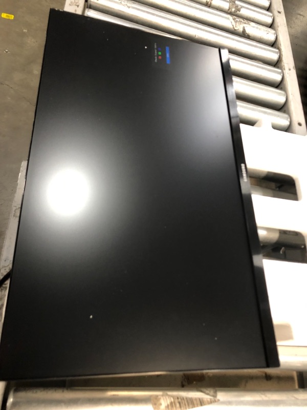 Photo 2 of Samsung S24H850QFN - SH850 Series - LED monitor - 24"