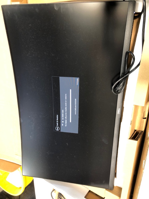 Photo 1 of Dell S3222HN 32-inch FHD 1920 x 1080 at 75Hz Curved Monitor, 1800R Curvature, 8ms Grey-to-Grey Response Time (Normal Mode), 16.7 Million Colors - Black
