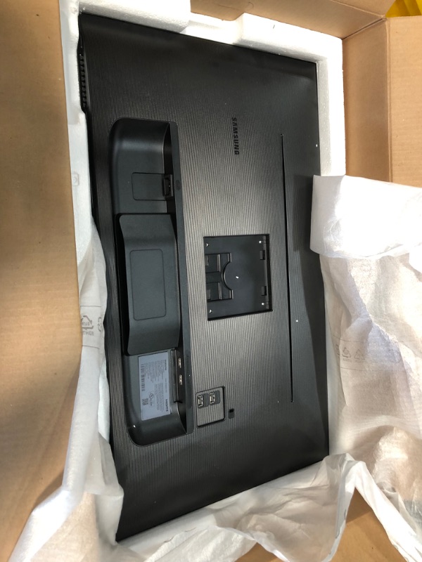 Photo 1 of SAMSUNG M5 Series 32-Inch FHD 1080p Smart Monitor & Streaming TV (Tuner-Free), Netflix, HBO, Prime Video, & More, Apple Airplay, Height Adjustable Stand, Built-in Speakers (LS32AM502HNXZA)
