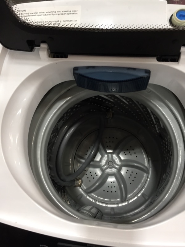 Photo 5 of Black + Decker BPWM09W Portable Washer