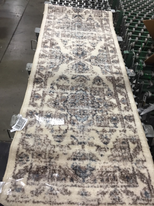 Photo 1 of 2 x 8ft rug runner white and brown
