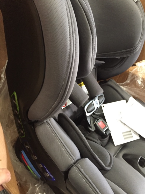 Photo 3 of Britax Boulevard ClickTight Convertible Car Seat 2 Layer Impact Protection - Rear and Forward Facing - 5 to 65 Pounds