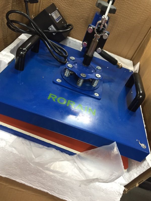 Photo 4 of parts only, doesnt power on
Rorain 2021 New Upgraded 5 in 1 Heat Press Machine 12X15 Swing Pull