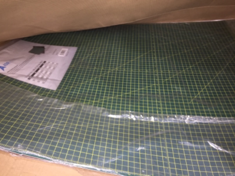 Photo 1 of Adir Self Healing Cutting Mat Reversible Green/Black 30"x42"