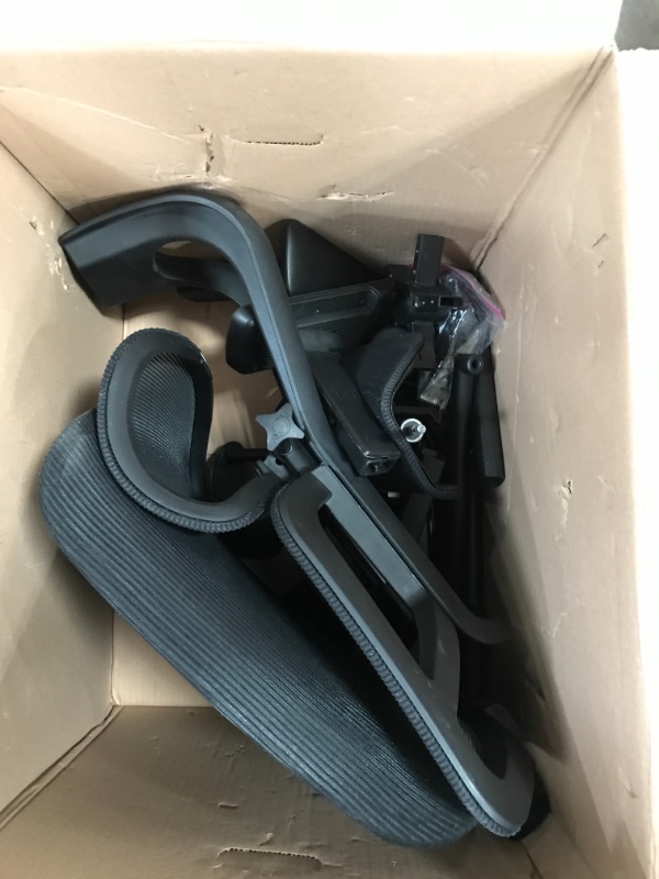 Photo 1 of BLACK OFFICE CHAIR WITH NO DESCRIPTIVE DETAILS.
USED
SOLD AS IS