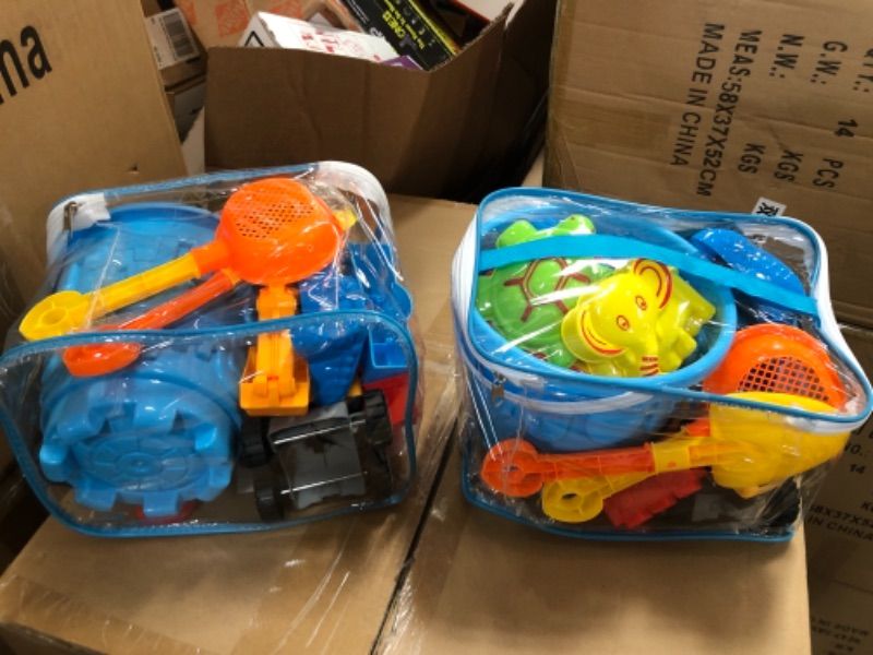 Photo 1 of Ayukawa 23 Pcs Beach Sand Toys ,Castle,Excavator,Watering can, Mold, Shovel,Outdoor Tool Kit for Kids, Toddlers
2 PACK