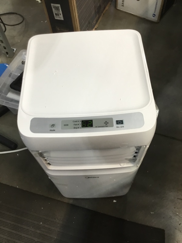 Photo 2 of 8,000 BTU / 5,300 SACC Midea 3-in-1 Portable Air Conditioner
