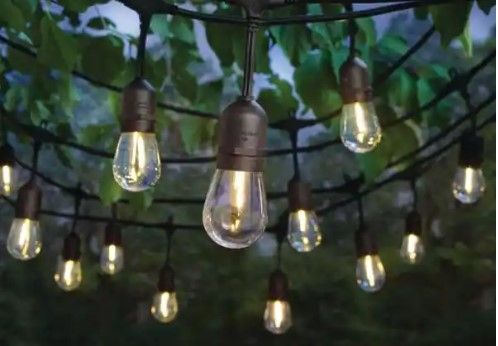 Photo 1 of **BULB ARE MELT**PARTS ONLY**

Hampton Bay 24-Light Indoor/Outdoor 48 ft. String Light with S14 Single Filament LED Bulbs