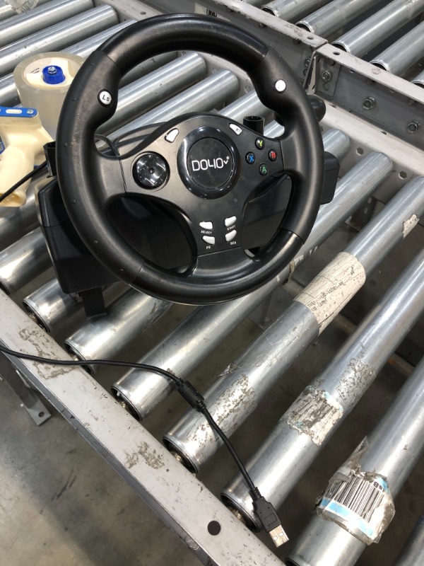 Photo 2 of *USED*
*UNKNOWN what/ if anything is missing* 
DOYO Gaming Racing Wheel 270 degree Sim Steering wheel Driving Force Racing Wheel for Racing Game PC / Xbox One/ Xbox Series X S / XBox 360/ PS4 / PS3 / Nintendo Switch / Android with Pedals Accelerator Brake