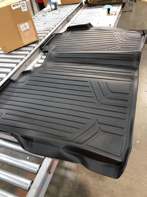 Photo 2 of *MISSING a liner*
MAX LINER A0212/B0188 for Ford F-150 2015-2020 SuperCrew Cab with 1st Row Bench Seat, Black
