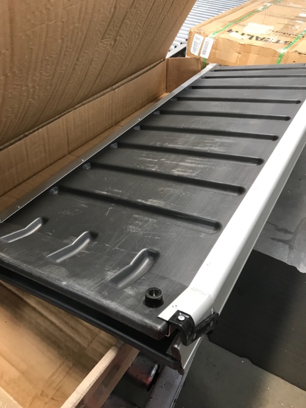 Photo 3 of *USED*
*SEE pictures for damage*
PetSafe Happy Ride Deluxe Telescoping Pet Ramp - Standard, Portable, Lightweight, Aluminum Dog and Cat Ramp, Carrying Case Available
