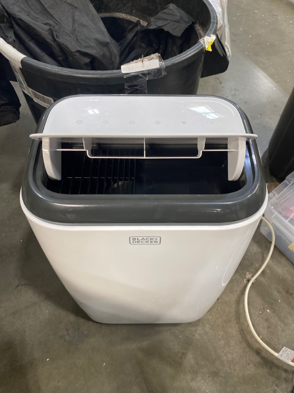 Photo 2 of BLACK+DECKER BPP05WTB Portable Air Conditioner with Remote Control, 5,000 BTU SACC/CEC (8,000 BTU ASHRAE), White
