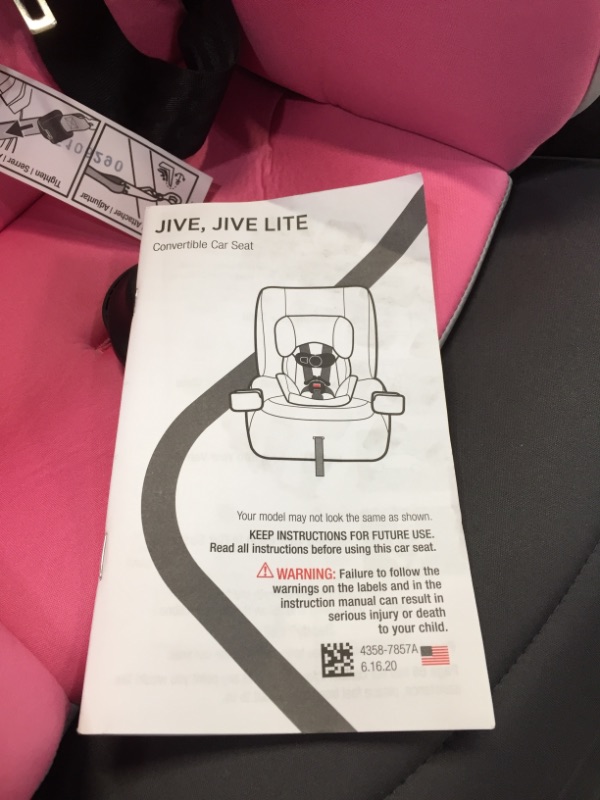 Photo 4 of *MISSING cup holders* 
Safety 1st Jive 2-in-1 Convertible Car Seat, Carbon Rose
