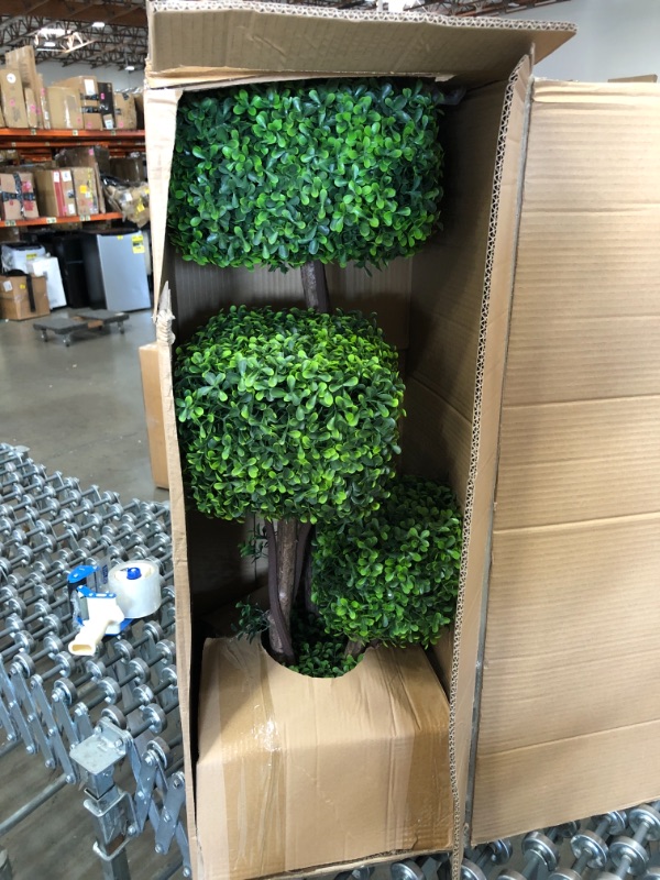 Photo 2 of 35.4 inch Green Artificial Square Shape Boxwood Topiary Tree UV Protected Fake Plant for Home Indoor and Outdoor Decoration (Type 1) (Shape 1)