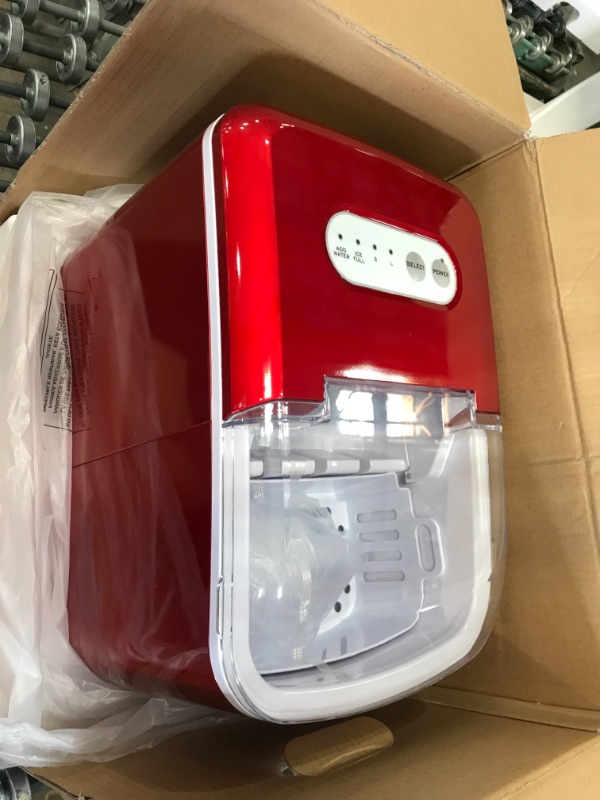 Photo 2 of Igloo 26-Pound Portable Ice Maker, Retro Red Iceb26rr