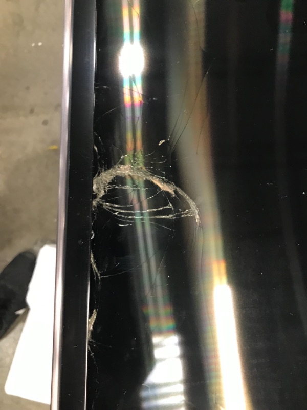 Photo 6 of PARTS ONLY 
CRACKED SCREEN/ DAMAGED SCREEN  NOT FUNCTIONAL 
Sony X950H 55-inch TV: 4K Ultra HD Smart LED TV with HDR and Alexa Compatibility - 2020 Model
