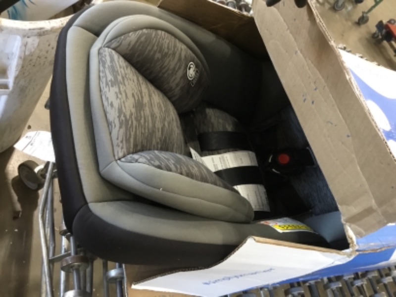 Photo 2 of Cosco Mighty Fit Convertible Car Seat - Heather Onyx