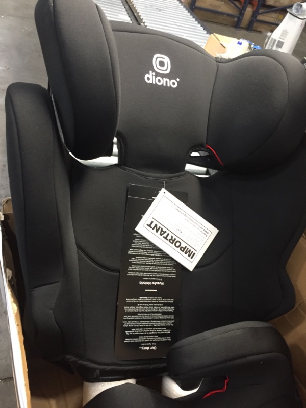 Photo 2 of 2-in-1 booster with room to grow
diono car seat cambria 2
