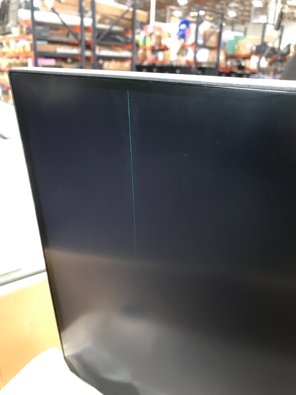 Photo 3 of LG 32UN650-W 32 Inch UHD (3840 x 2160) IPS Ultrafine Display with HDR10 Compatibility