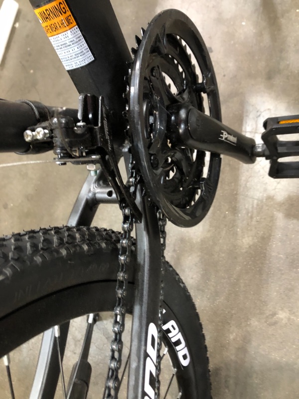 Photo 1 of Hiland 26'' Aluminum Mountain Bike 24 Speeds black 