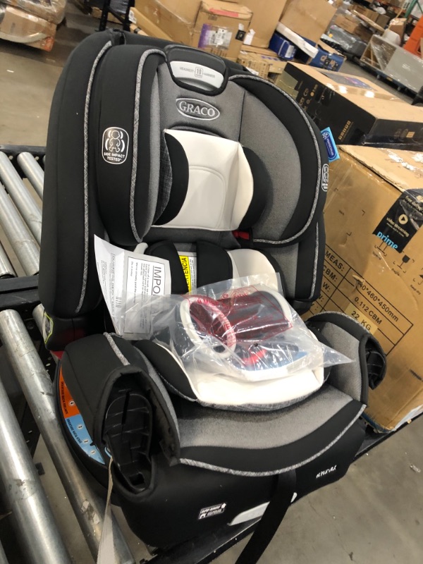 Photo 2 of Graco 4Ever DLX 4-in-1 Convertible Car Seat - Fairmont