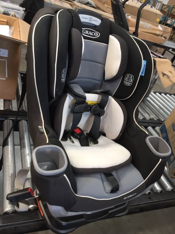 Photo 2 of Graco Extend2Fit Convertible Car Seat, Ride Rear Facing Longer with Extend2Fit, Gotham
