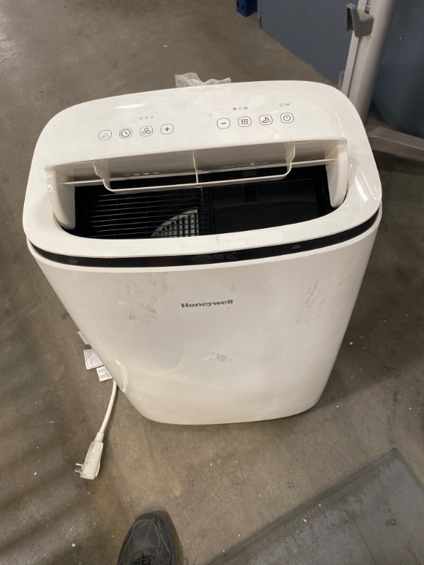 Photo 2 of ***PARTS ONLY*** Honeywell 10,000 BTU Portable Air Conditioner with Dehumidifier & Fan Cools Rooms Up To 450 Sq. Ft. with Remote Control, HJ0CESWK7, White/Black
