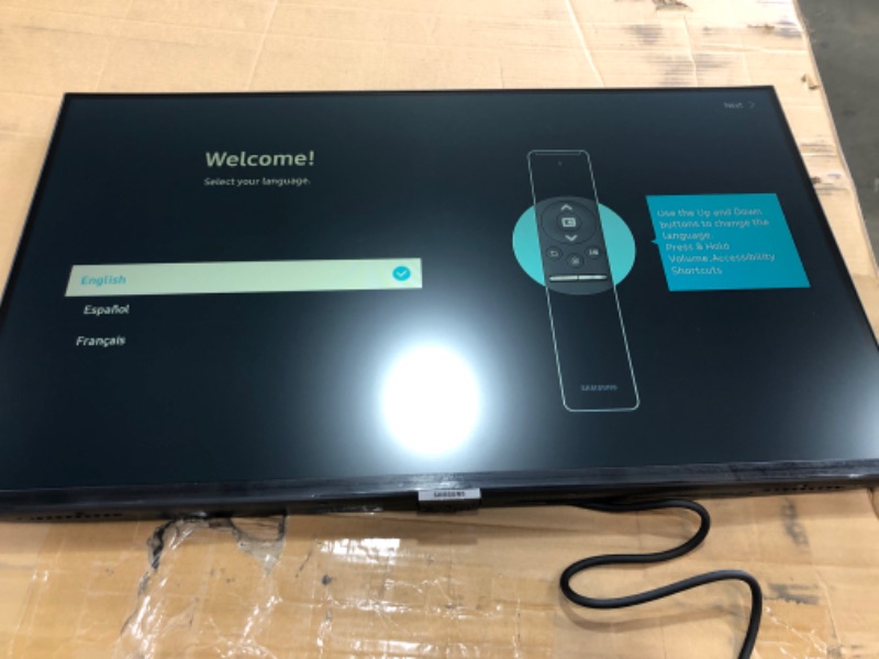 Photo 1 of SAMSUNG M5 Series 32-Inch FHD 1080p Smart Monitor & Streaming TV (Tuner-Free), Netflix, HBO, Prime Video, & More, Apple Airplay, Bluetooth, Height Adjustable Stand, Built-in Speakers (LS32AM502HNXZA)
