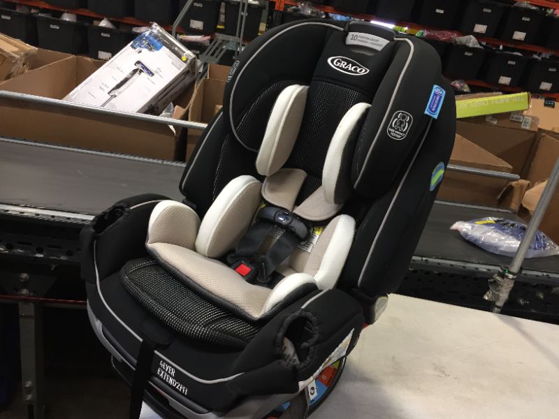 Photo 2 of Graco 4Ever Extend2Fit 4-in-1 Convertible Car Seat, Clove White
