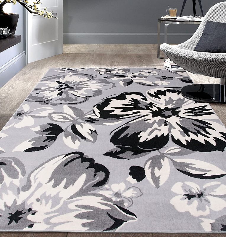 Photo 1 of **RUG IS DIRTY**
Modern Floral Area Rugs 5' X 7' Gray
