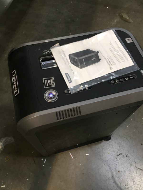 Photo 2 of Fellowes Powershred 99Ci 18-Sheet Capacity, 100% Jam