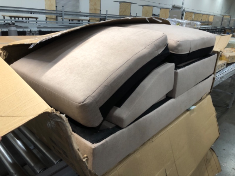Photo 1 of INCOMPLETE: 110*86.5*36" Textured Fabric Sectional Sofa Set,4 pieces U-shaped Sofa With Removable Ottoman, Left-arm Facing Chaise,Grey
Incomplete, box 1 of 3, boxes 2 & 3 needed to complete sofa!
