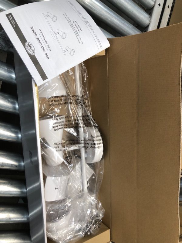 Photo 1 of 1.83 ft. 3-Light Glossy White LED Track Lighting Kit