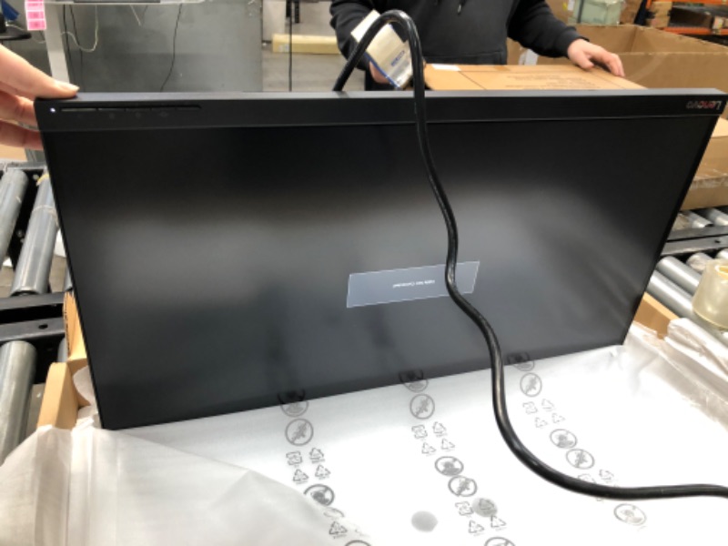 Photo 2 of Lenovo L28u-30 28-inch IPS Monitor, UHD 4K Display, Ultra-Thin Bezels, AMD FreeSync, 4ms, 60Hz, HDMI, DisplayPort, Low Blue Light, VESA Mount Capable
