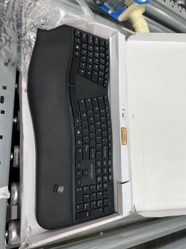 Photo 2 of Pro Fit Ergo K75401US Wireless Keyboard