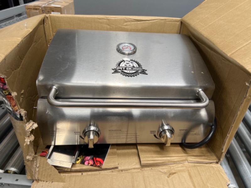 Photo 2 of ***PARTS ONLY*** Pit Boss Grills 75275 Stainless Steel Two-Burner Portable Grill
PREVIOUS OWNER LEFT IT DIRTY SEE PICTURES