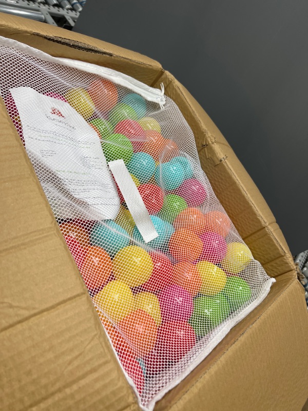 Photo 2 of BalanceFrom 23Inch Phthalate Free BPA Free NonToxic crush Proof Play Balls Pit Balls 6 Bright col