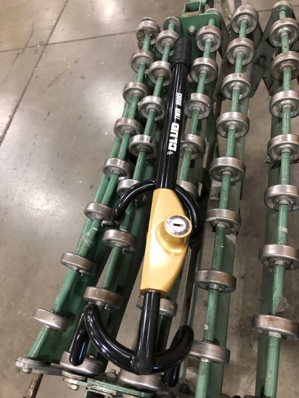 Photo 1 of The Club 3100 Twin Hooks Steering Wheel Lock, Black/Gold

