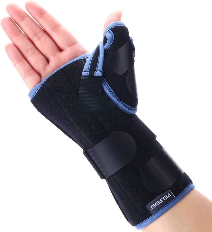 Photo 1 of VELPEAU Wrist Brace with Thumb Spica Splint for De Quervain's Tenosynovitis, Carpal Tunnel Pain, Stabilizer for Tendonitis, Arthritis, Sprains & Fracture Forearm Support Cast (Regular, Right Hand-S)