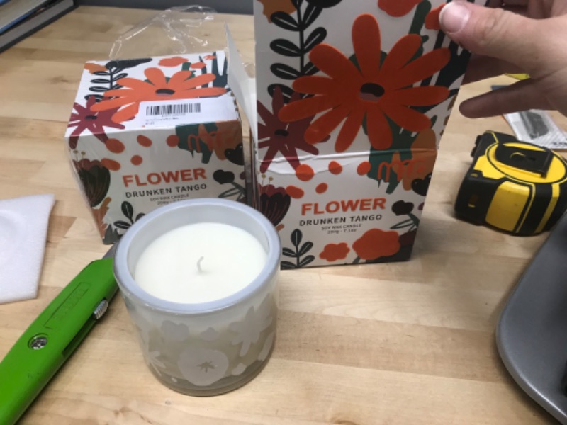 Photo 2 of Candles Gifts for Women, Scented Candles Gifts for Valentines Day Mothers Day, 7.1oz Soy Wax Scented Candles with Glass Jar, Candles for Home Scented, Working 50 Hours, Mexican Orange Blossom
2 pack 